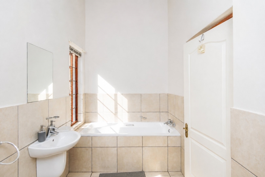 3 Bedroom Property for Sale in Landsmeer Residential Estate North West
